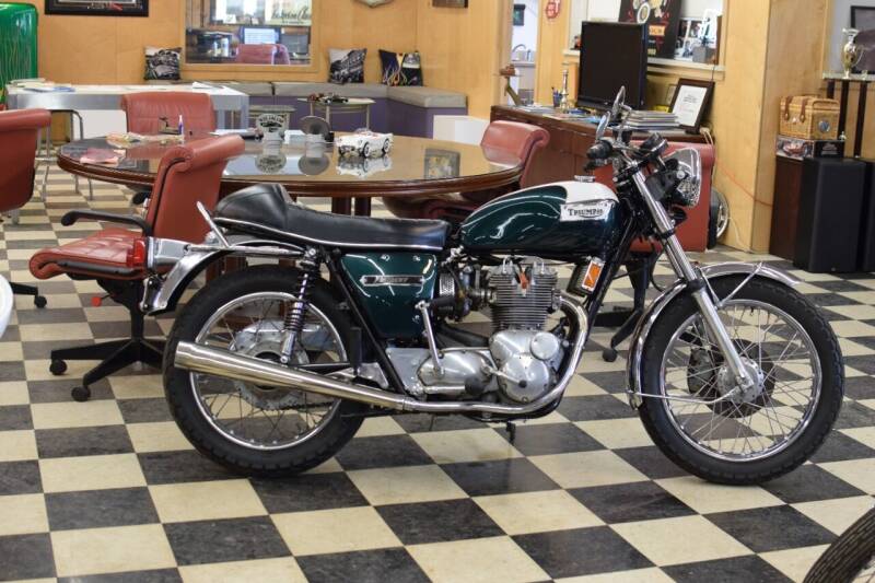 1974 Triumph Trident for sale at Hooked On Classics in Victoria MN