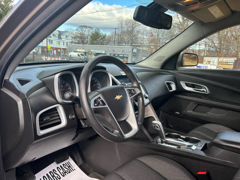 2011 Chevrolet Equinox 1LT photo 40