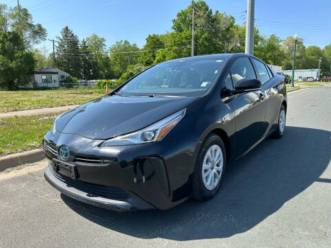 2019 Toyota Prius for sale at ONG Auto in Farmington MN