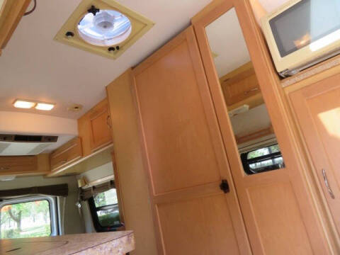 2006 Ford E-Series E-350 SD