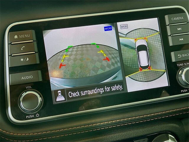 2019 Nissan Kicks SR