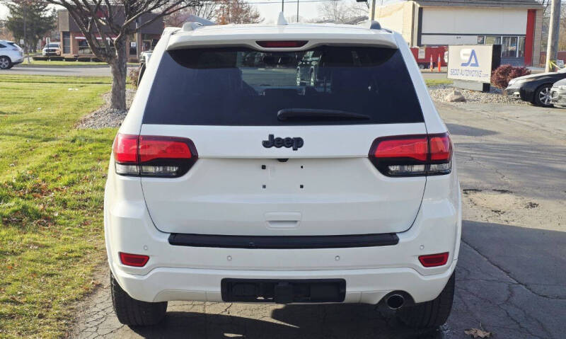 2018 Jeep Grand Cherokee Altitude