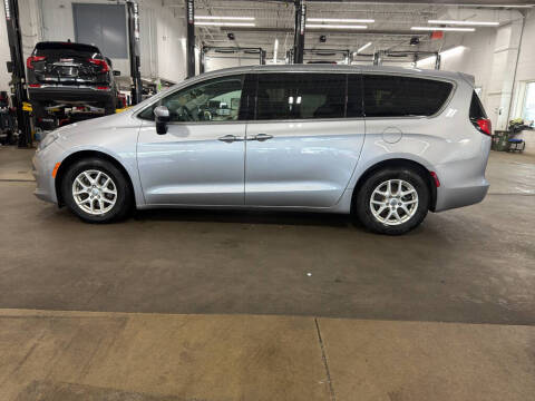 2017 Chrysler Pacifica Touring