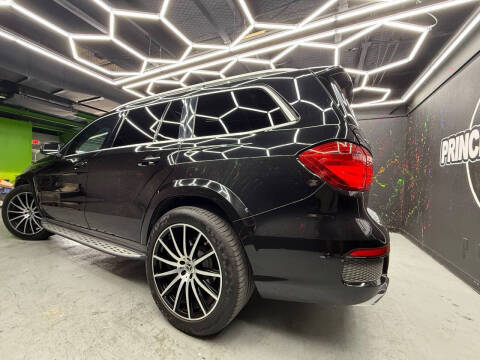2014 Mercedes-Benz GL-Class GL 550 4MATIC