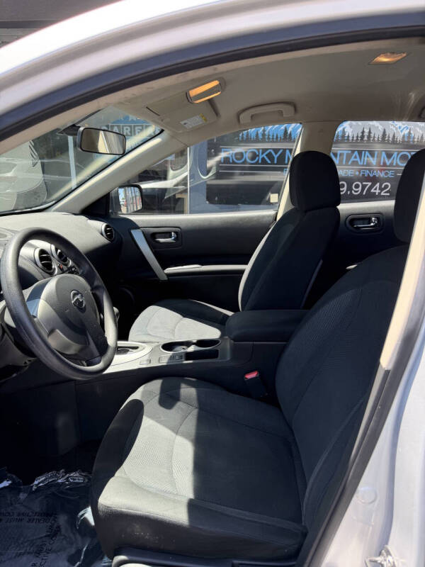 2015 Nissan Rogue Select S