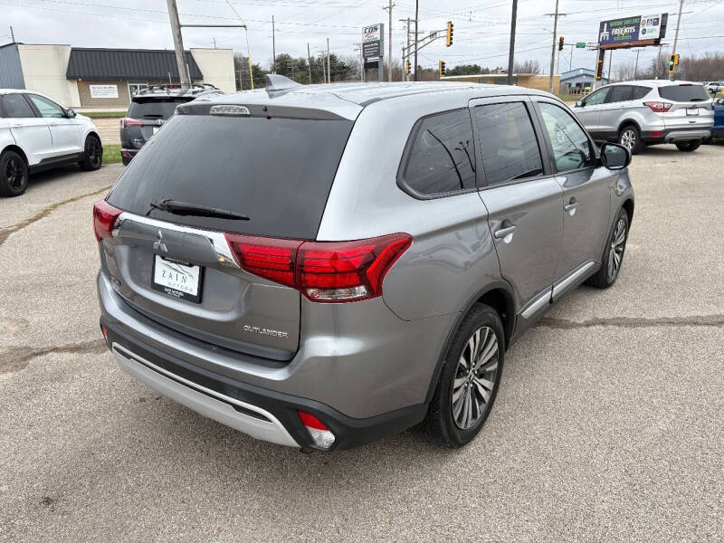 2019 Mitsubishi Outlander ES
