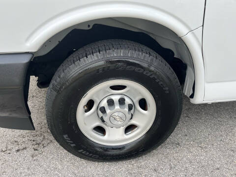 2018 Chevrolet Express 2500