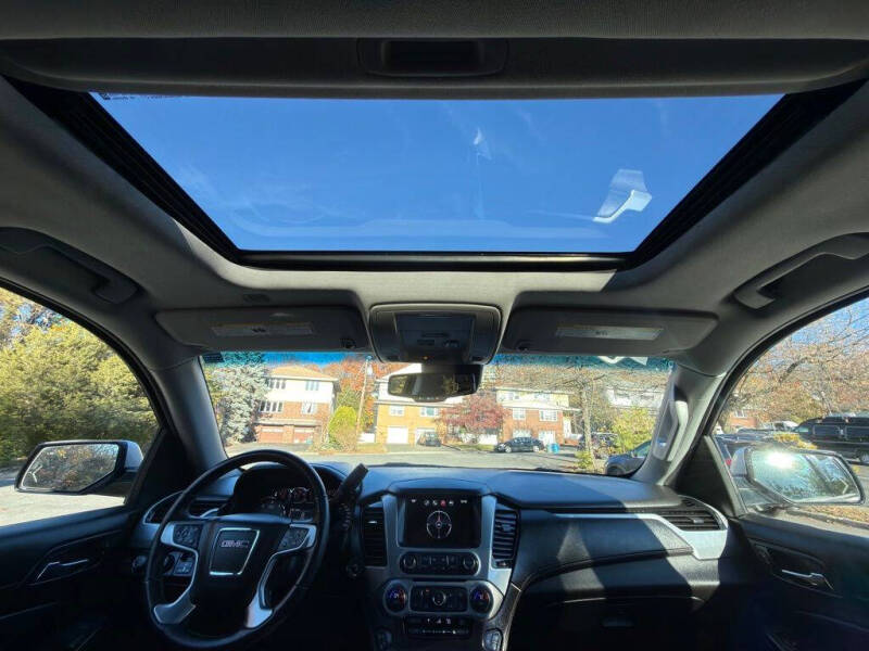 2016 GMC Yukon XL SLT