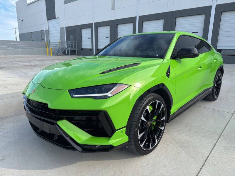 2024 Lamborghini Urus S
