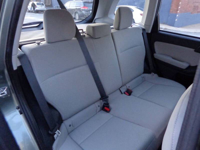 2014 Subaru Forester 2.5i