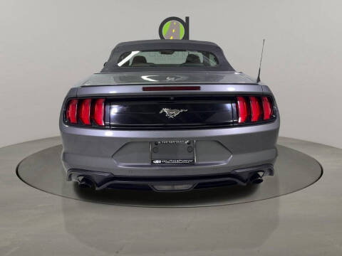 2022 Ford Mustang EcoBoost Premium