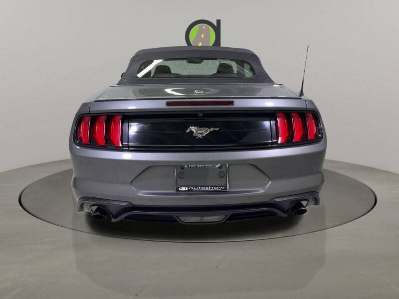 2022 Ford Mustang EcoBoost Premium