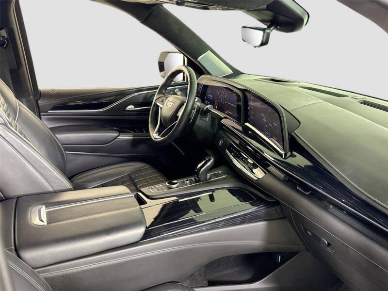 2024 Cadillac Escalade-V