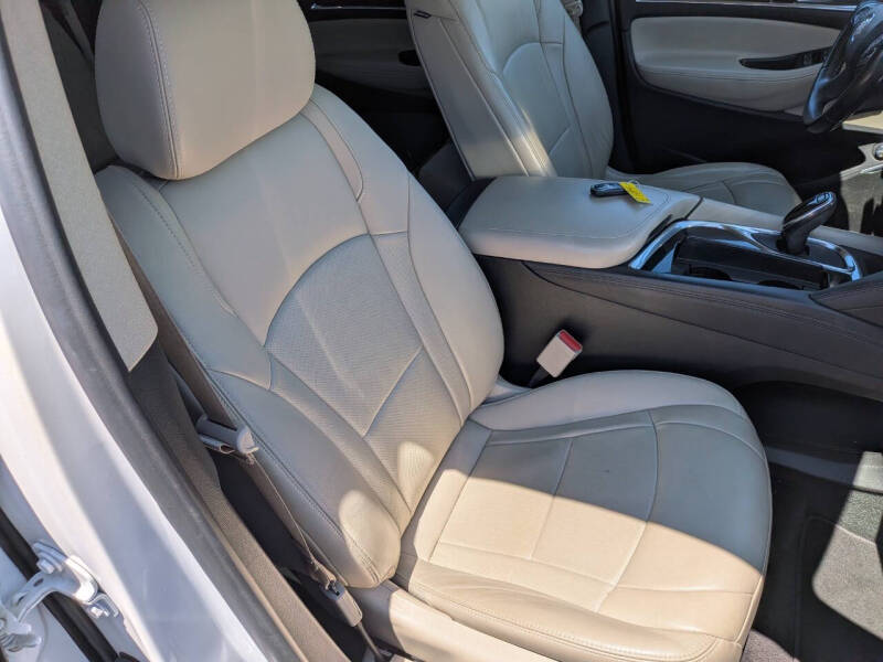 2019 Buick Enclave Essence