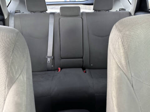 2013 Toyota Prius Three