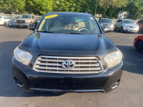 2008 Toyota Highlander for sale at Right Choice Automotive in Rochester NY