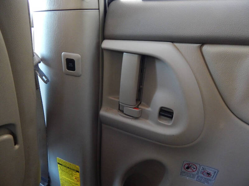 2005 Toyota Sienna XLE Limited 7 Passenger