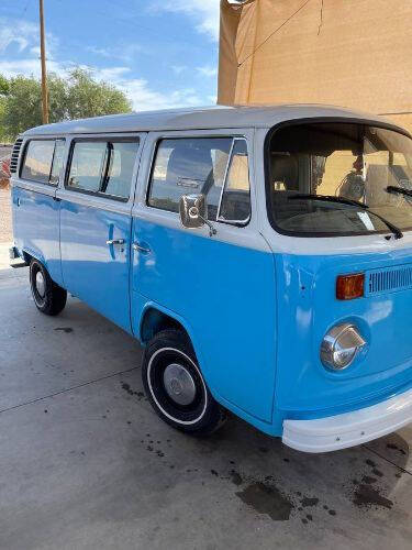 1975 Volkswagen Bus
