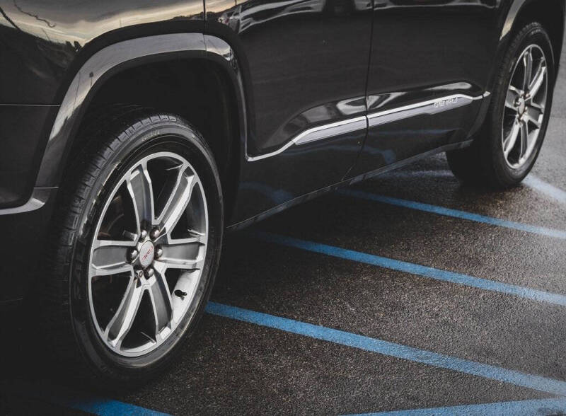 2017 GMC Acadia Denali