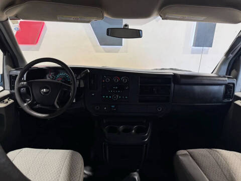 2013 Chevrolet Express 2500