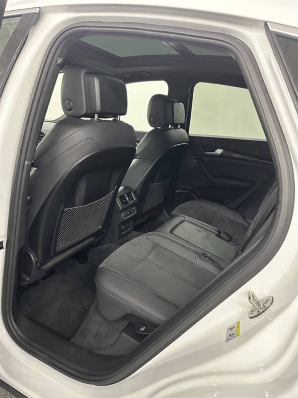 2022 Audi SQ5 Sportback 3.0T quattro Premium Plus