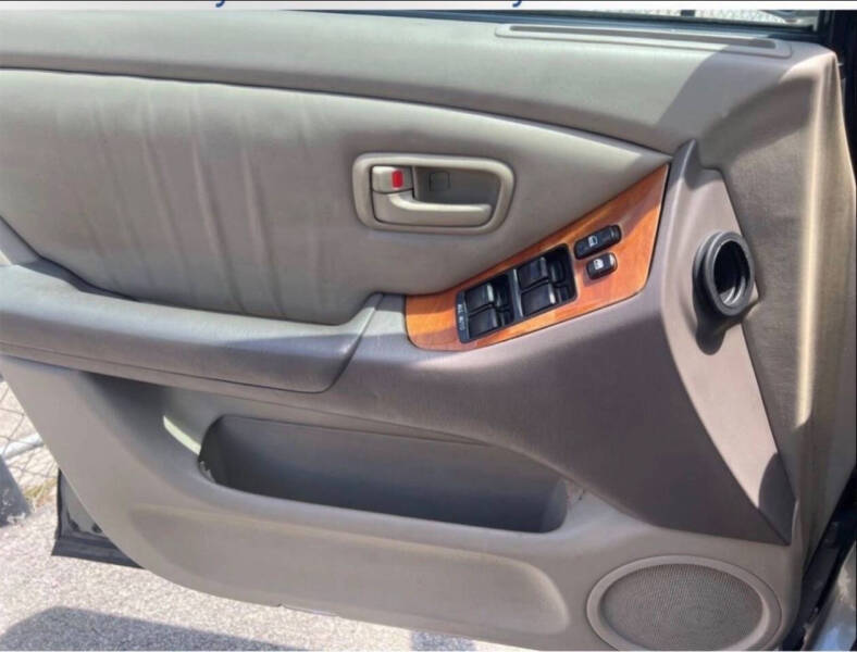 2000 Lexus RX 300