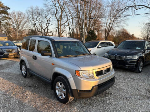 2011 Honda Element for sale at Lake Auto Sales in Hartville OH