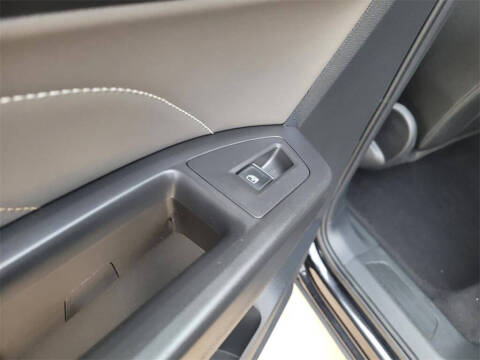 2023 Volkswagen Atlas Cross Sport SE