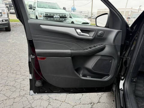 2026 Ford Escape Platinum