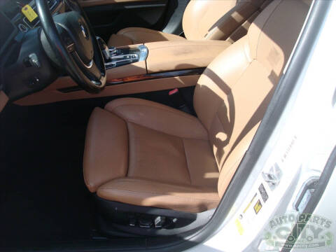 2012 BMW 7 Series 740i