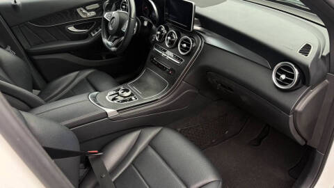 2018 Mercedes-Benz GLC GLC 300 4MATIC