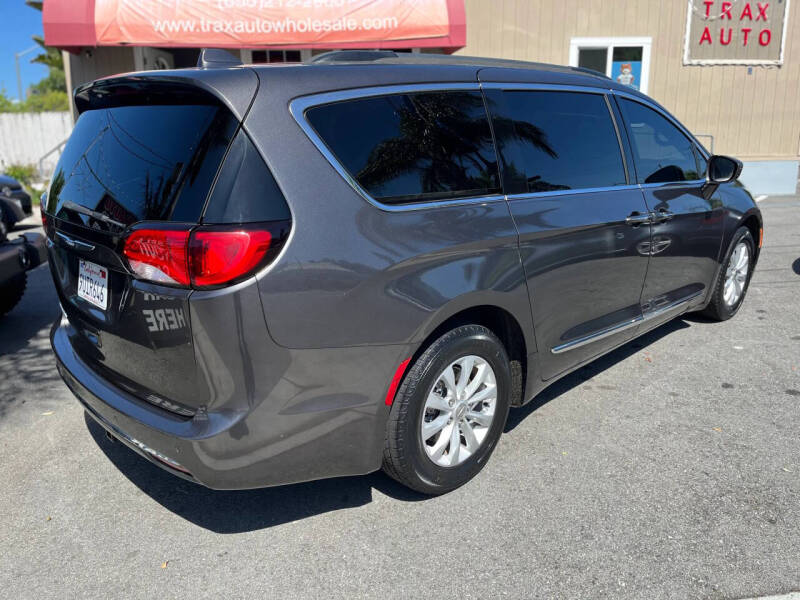 2017 Chrysler Pacifica