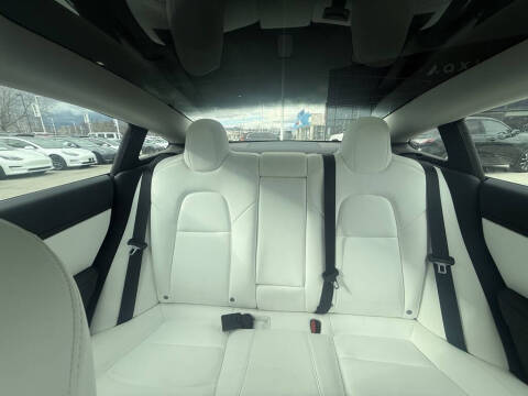 2020 Tesla Model 3 Long Range