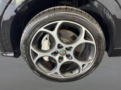 2024 Alfa Romeo Tonale Hybrid Ti