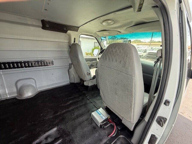 2006 Ford E-Series E-350 SD