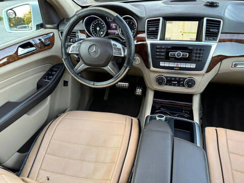 2015 Mercedes-Benz M-Class ML 400