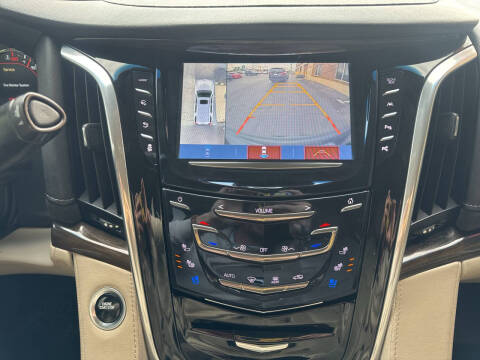 2020 Cadillac Escalade ESV Luxury