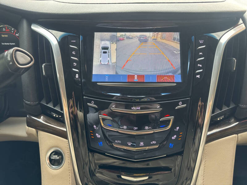 2020 Cadillac Escalade ESV Luxury