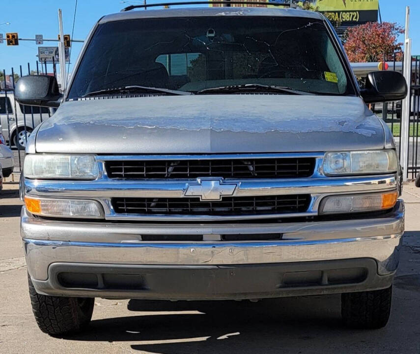 2000 Chevrolet Suburban for sale at FIESTA MOTORS in Amarillo, TX