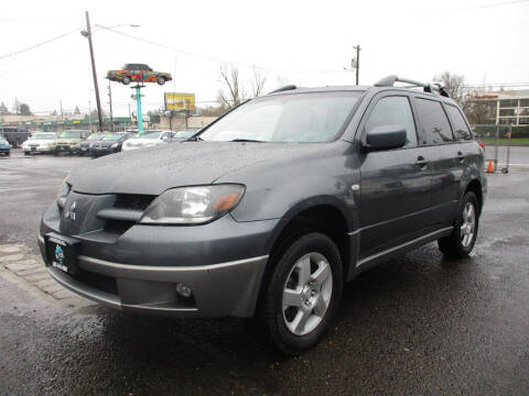 2004 Mitsubishi Outlander for sale at ALPINE MOTORS in Milwaukie OR