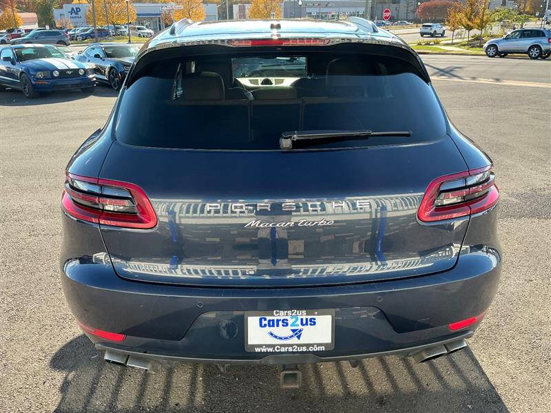 2016 Porsche Macan Turbo