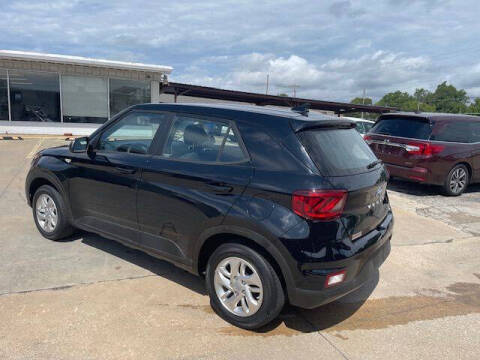 2022 Hyundai Venue SE