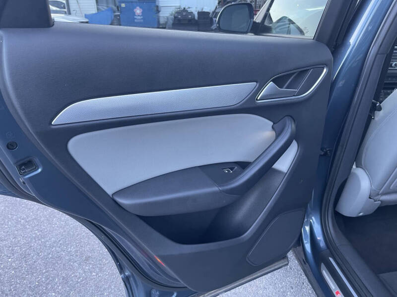 2018 Audi Q3 2.0T Premium