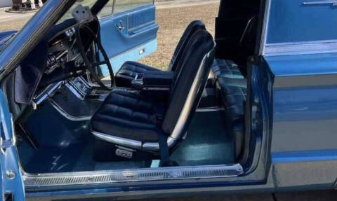 1966 Ford Thunderbird