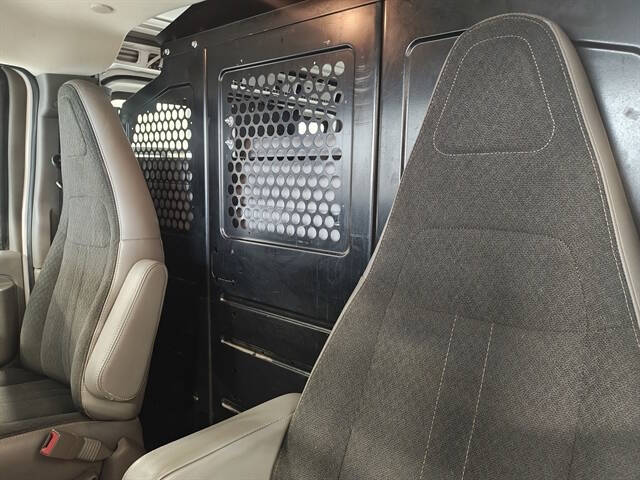 2020 GMC Savana 2500