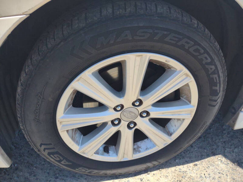 2012 Subaru Legacy 2.5i Premium