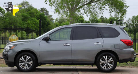 2020 Nissan Pathfinder SV
