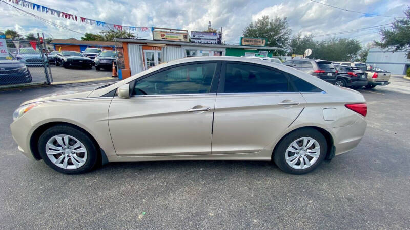 2011 Hyundai Sonata GLS