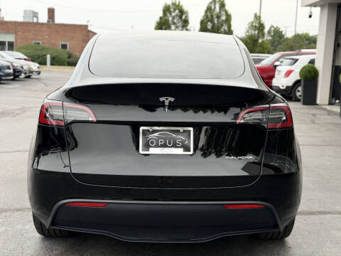 2024 Tesla Model Y Long Range