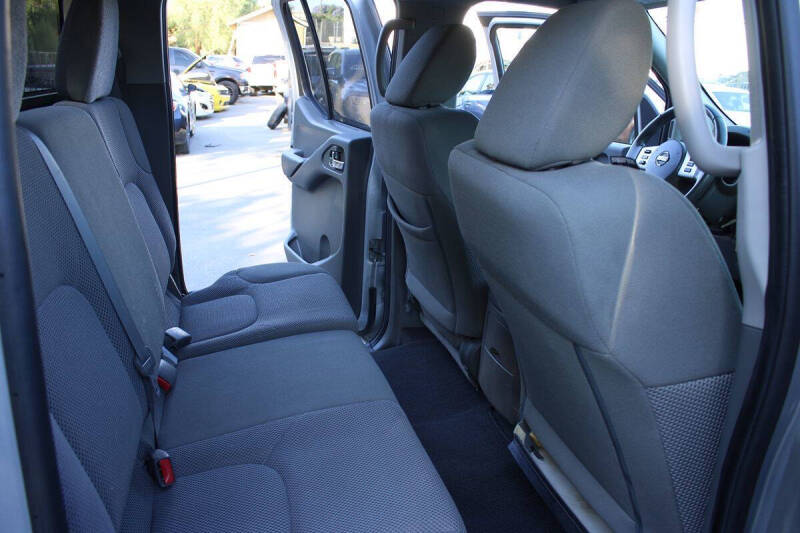 2019 Nissan Frontier SV